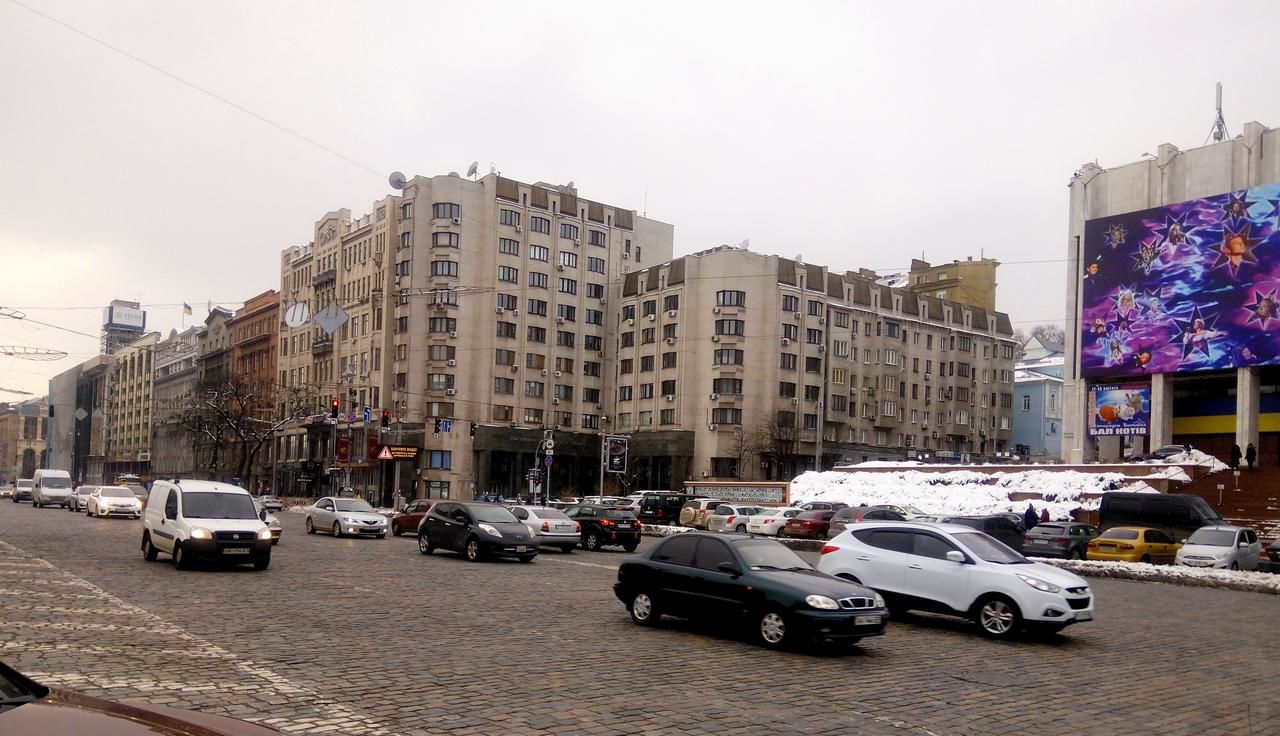 Апартаменты Apartment Triokhsviatytelskaya Street 3 Киев-23