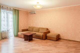 Апартаменты Apartment Triokhsviatytelskaya Street 3 Киев Трехместный номер с ванной комнатой-4